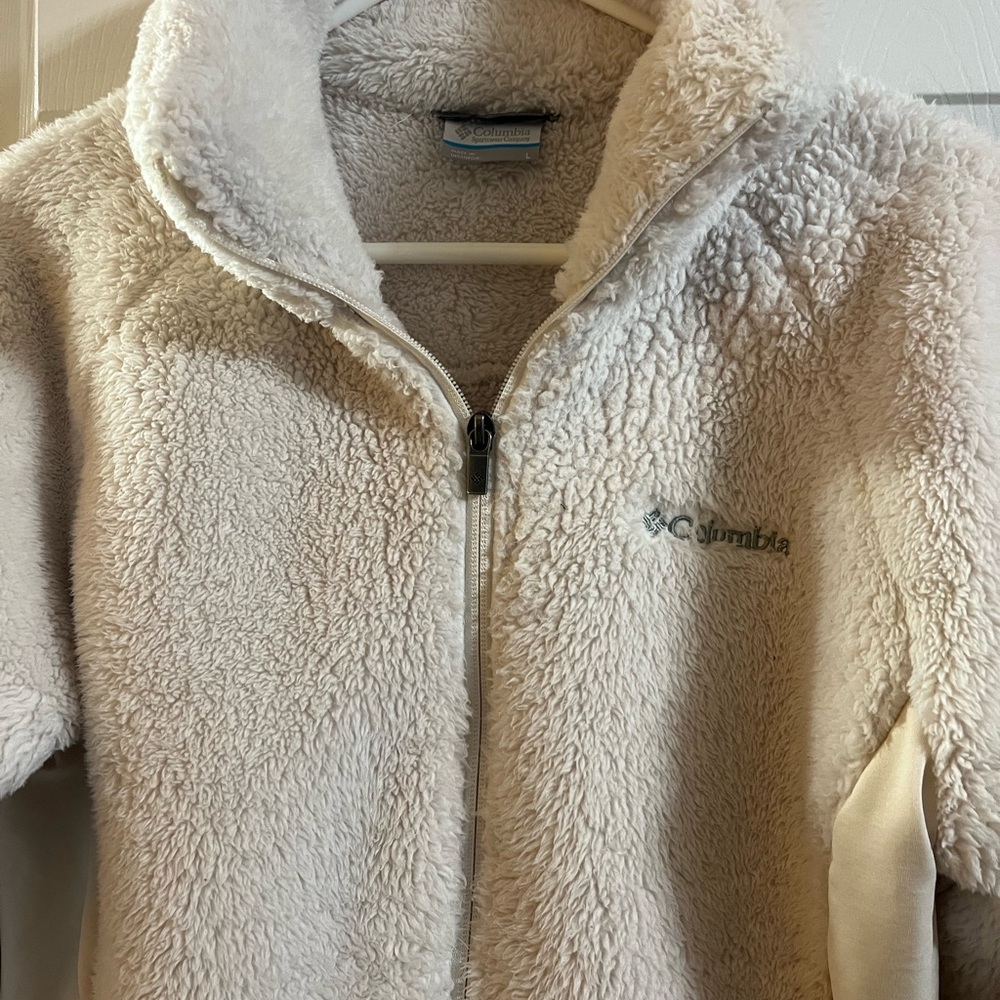 Columbia Cream Fleece Jacket